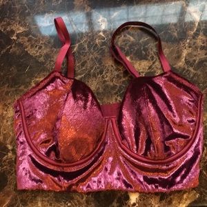 NWT VS velvet very sexy balconet